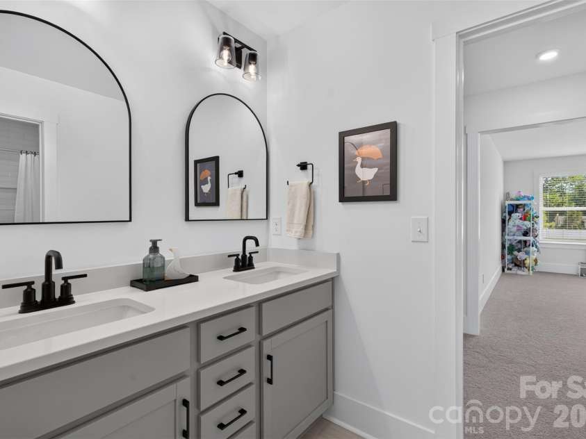 1130 Zettie Avenue, Kannapolis, NC 28083.  MLS# CAR4430467, YatesRealty ID 56139. 