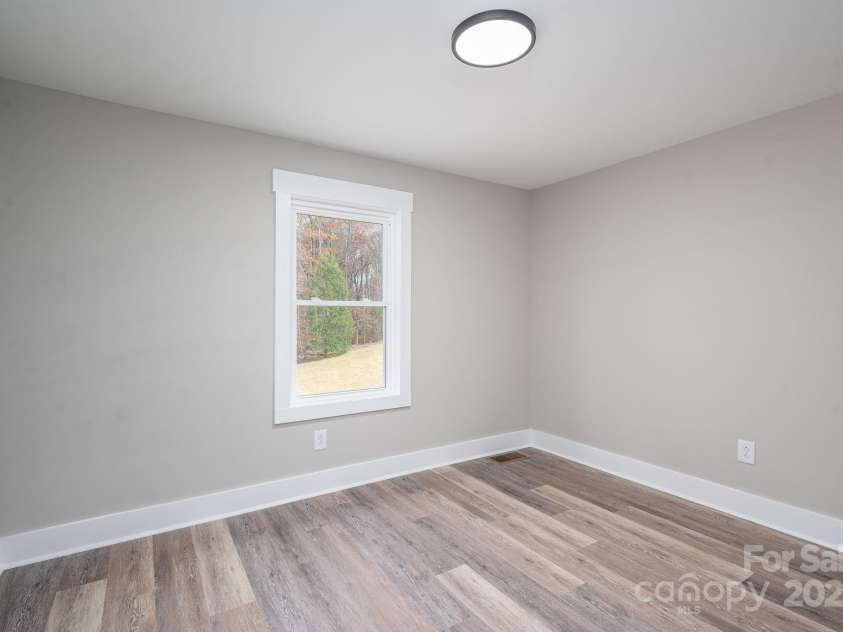 926 Howard Avenue, Gastonia, NC 28054.  MLS# CAR4325403, YatesRealty ID 5614. 
