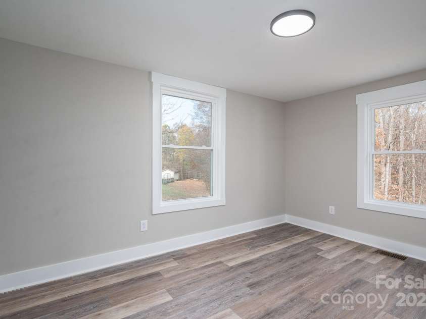 926 Howard Avenue, Gastonia, NC 28054.  MLS# CAR4325403, YatesRealty ID 5614. 