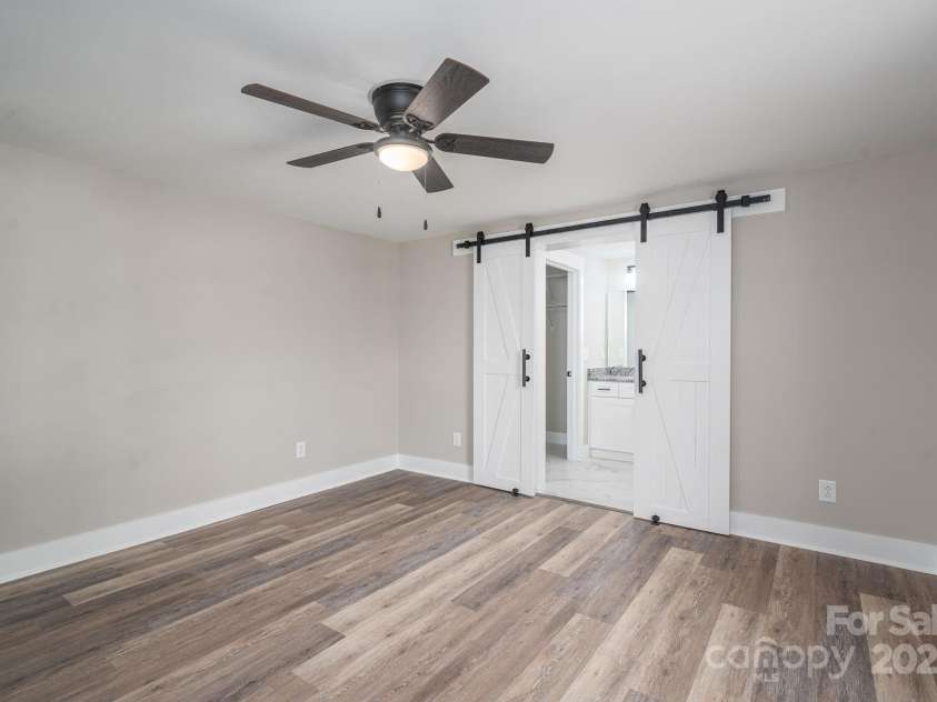 926 Howard Avenue, Gastonia, NC 28054.  MLS# CAR4325403, YatesRealty ID 5614. 