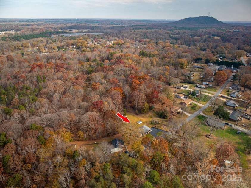 926 Howard Avenue, Gastonia, NC 28054.  MLS# CAR4325403, YatesRealty ID 5614. 