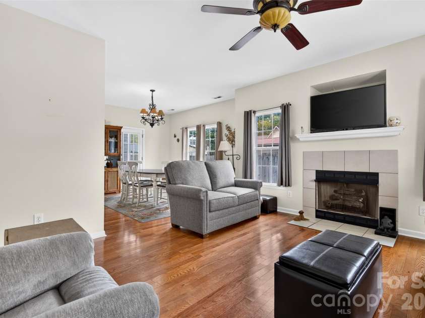 1032 Coddle Creek Road, Mooresville, NC 28115.  MLS# CAR4433548, YatesRealty ID 56146. 