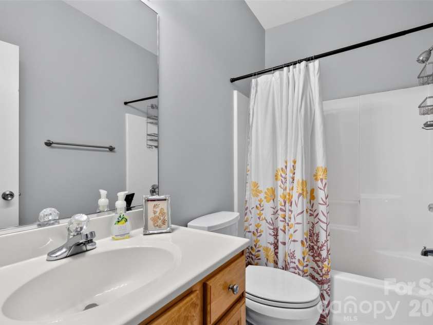 1032 Coddle Creek Road, Mooresville, NC 28115.  MLS# CAR4433548, YatesRealty ID 56146. 