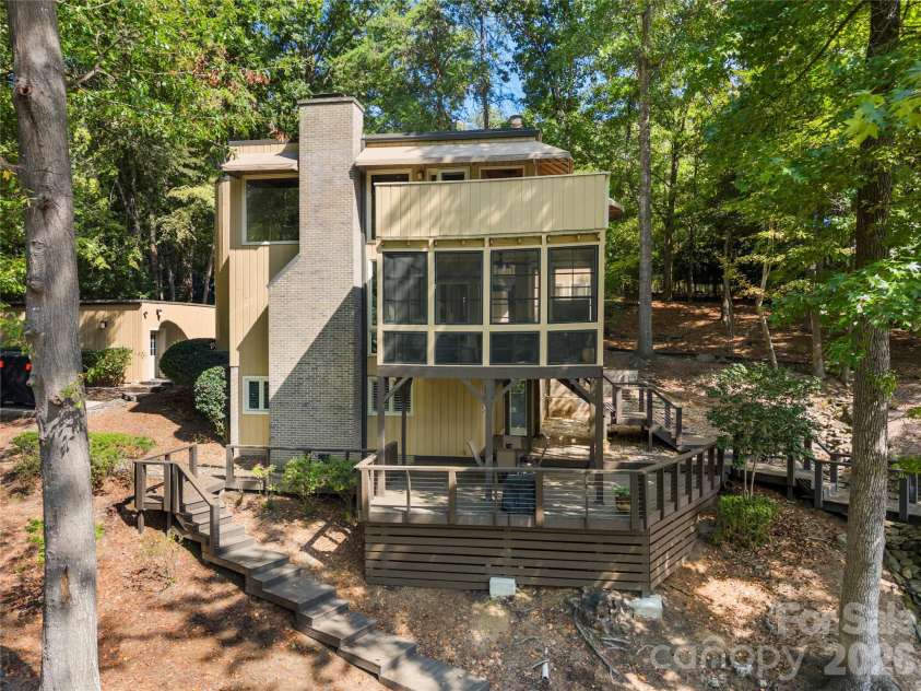 131 Whispering Pines Drive, Clover, SC 29710.  MLS# CAR4430861, YatesRealty ID 56147. 