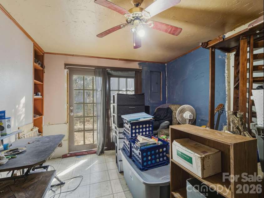 3030 Shannon Street, Sharon, SC 29742.  MLS# CAR4398483, YatesRealty ID 5615. 
