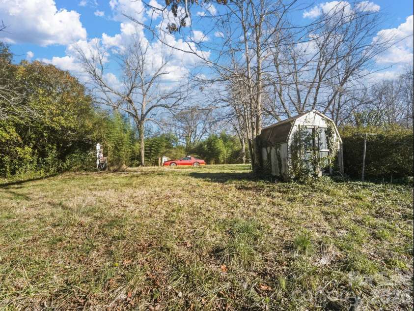 3030 Shannon Street, Sharon, SC 29742.  MLS# CAR4398483, YatesRealty ID 5615. 