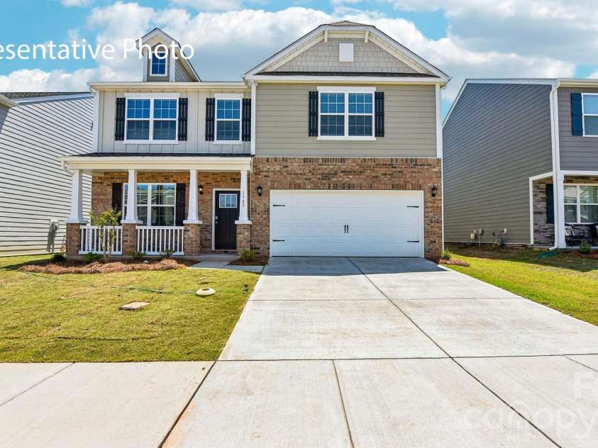 5108 Parker Forest Road, Charlotte, NC 28215.  MLS# CAR4409565, YatesRealty ID 56155. 