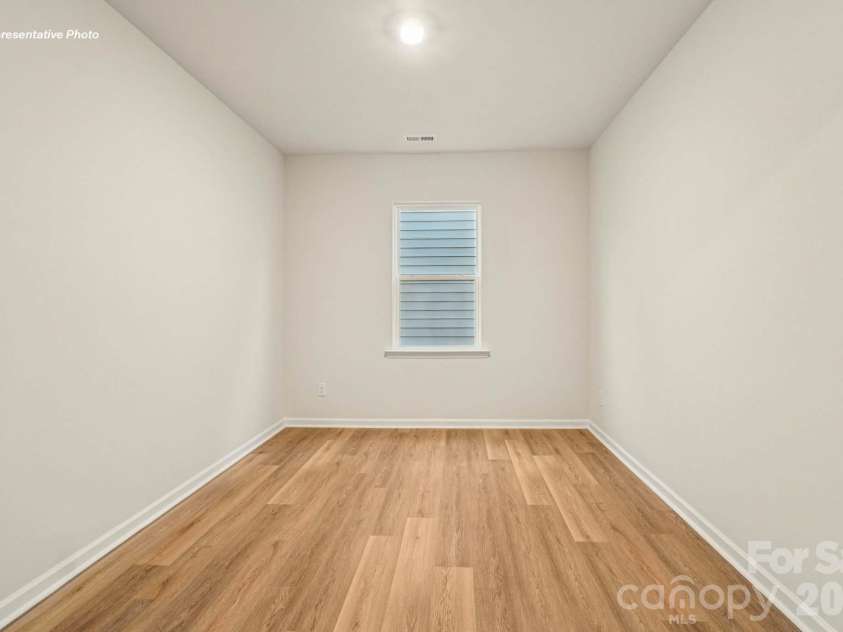 5108 Parker Forest Road, Charlotte, NC 28215.  MLS# CAR4409565, YatesRealty ID 56155. 