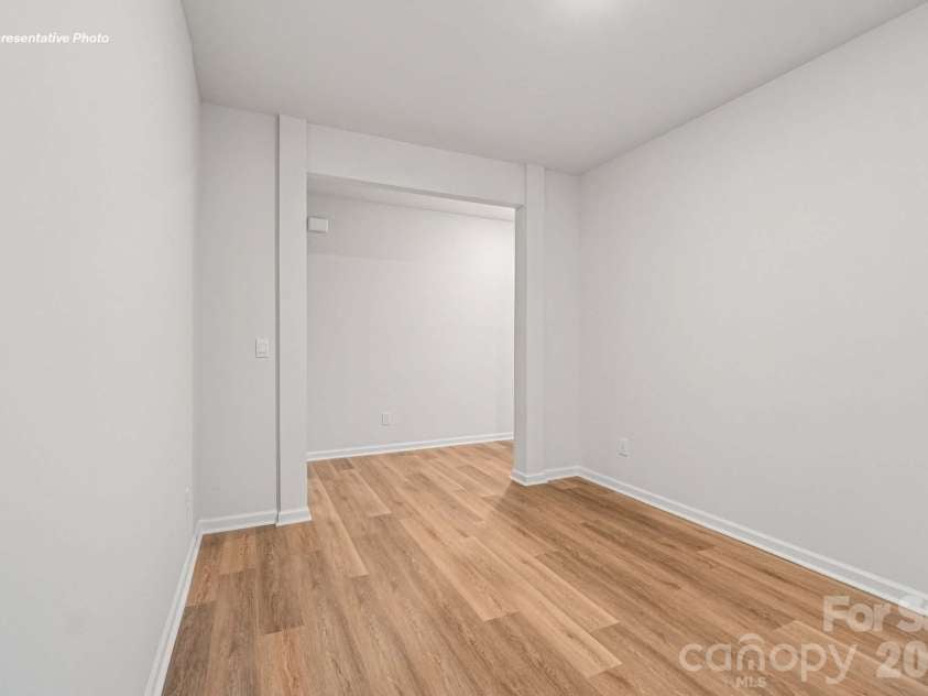 5108 Parker Forest Road, Charlotte, NC 28215.  MLS# CAR4409565, YatesRealty ID 56155. 