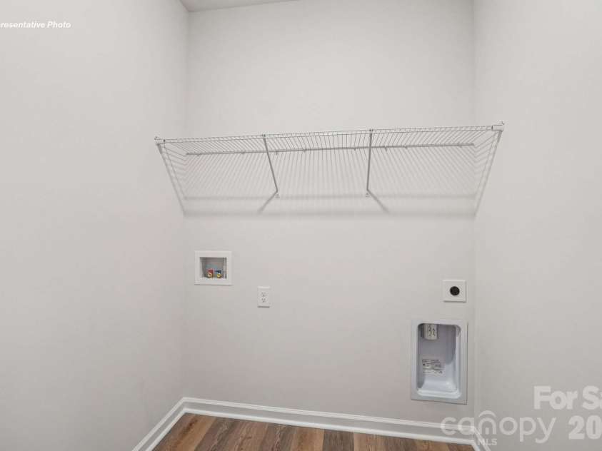 5108 Parker Forest Road, Charlotte, NC 28215.  MLS# CAR4409565, YatesRealty ID 56155. 