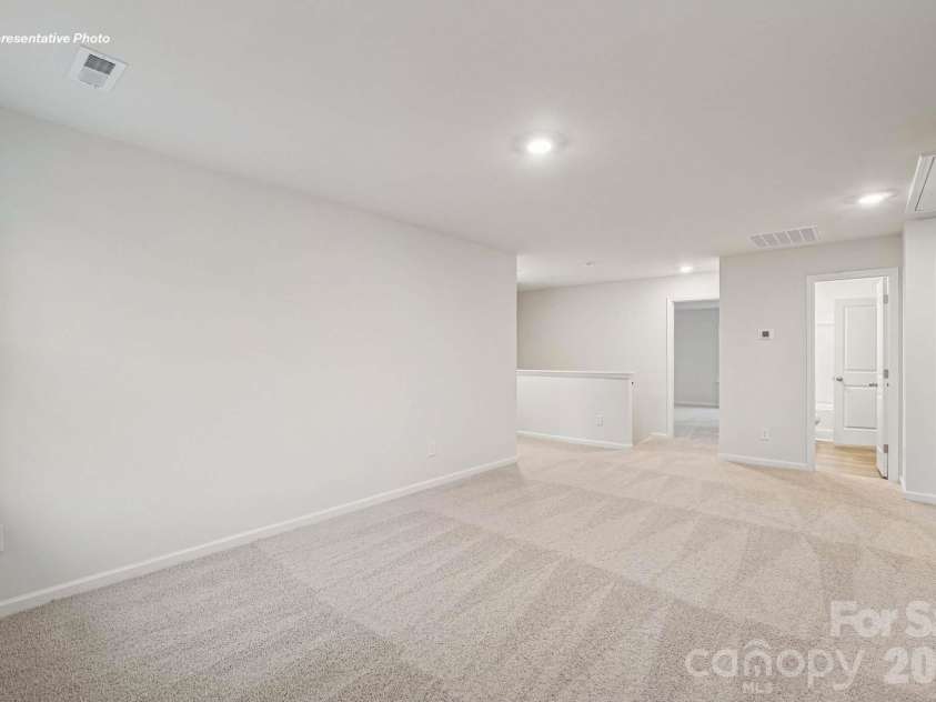 5108 Parker Forest Road, Charlotte, NC 28215.  MLS# CAR4409565, YatesRealty ID 56155. 