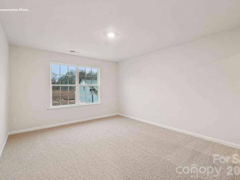 5108 Parker Forest Road, Charlotte, NC 28215.  MLS# CAR4409565, YatesRealty ID 56155. 