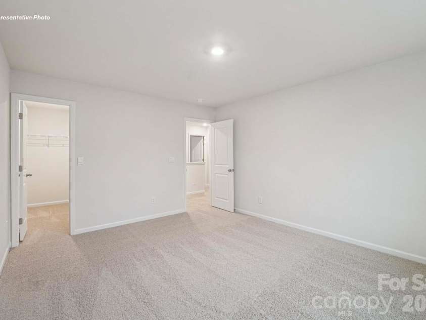 5108 Parker Forest Road, Charlotte, NC 28215.  MLS# CAR4409565, YatesRealty ID 56155. 