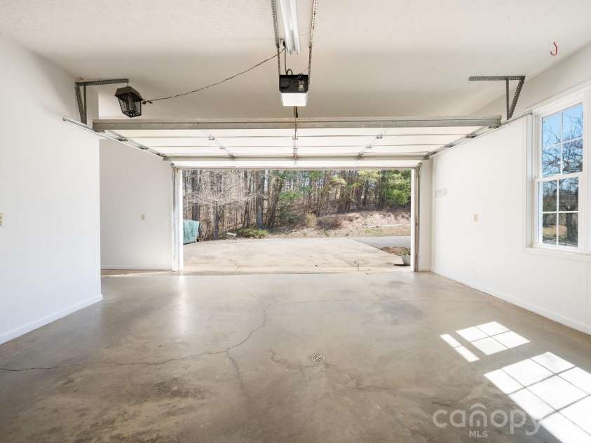 30 Morning Glory Lane, Weaverville, NC 28787.  MLS# CAR4277565, YatesRealty ID 5616. 2 car garage