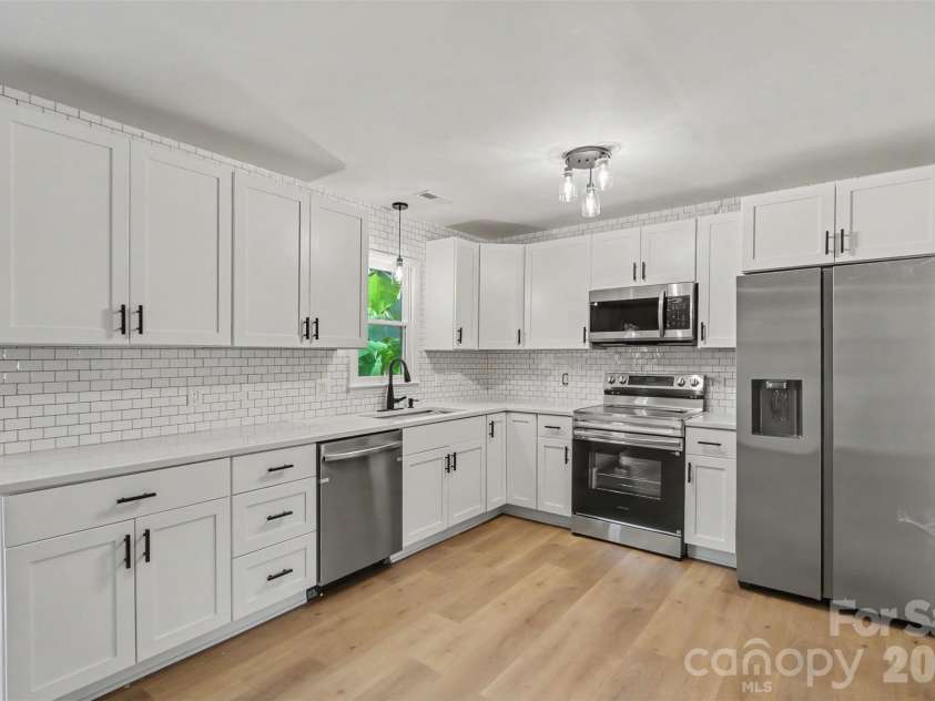 3758 Fieldcrest Circle, Concord, NC 28027.  MLS# CAR4431233, YatesRealty ID 56160. 