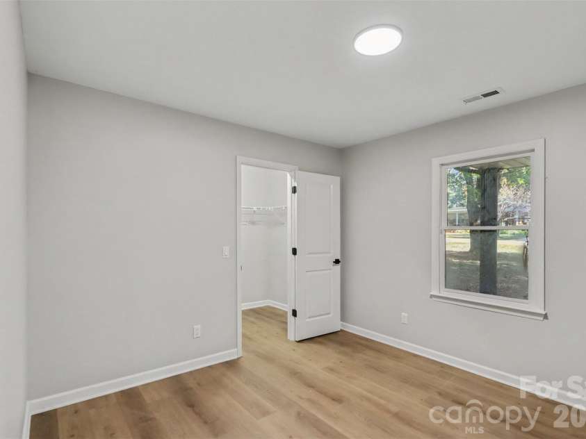 3758 Fieldcrest Circle, Concord, NC 28027.  MLS# CAR4431233, YatesRealty ID 56160. 