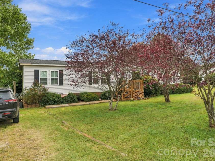 3395 Sorrells Baxter Road, Cherryville, NC 28021.  MLS# CAR4429522, YatesRealty ID 56161. 