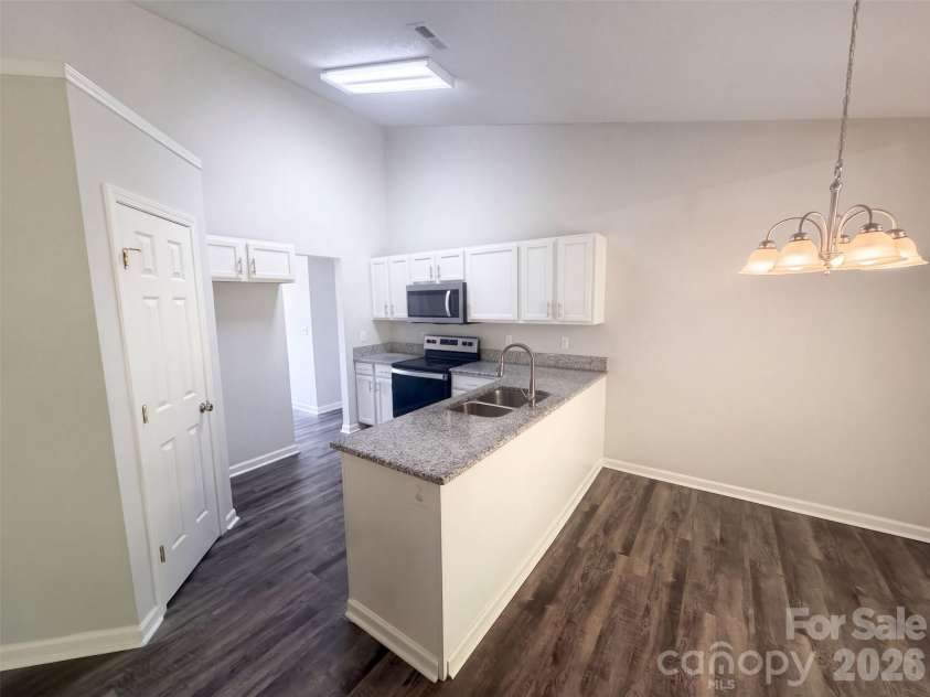 2094 Chapel Creek Road, Concord, NC 28025.  MLS# CAR4433678, YatesRealty ID 56162. 