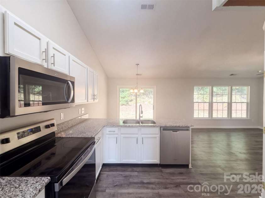 2094 Chapel Creek Road, Concord, NC 28025.  MLS# CAR4433678, YatesRealty ID 56162. 