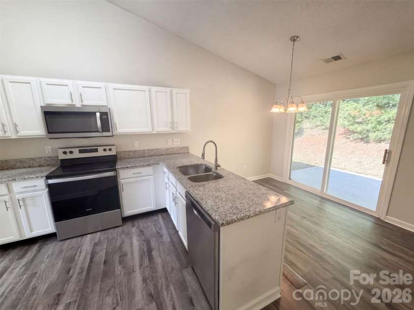 2094 Chapel Creek Road, Concord, NC 28025.  MLS# CAR4433678, YatesRealty ID 56162. 