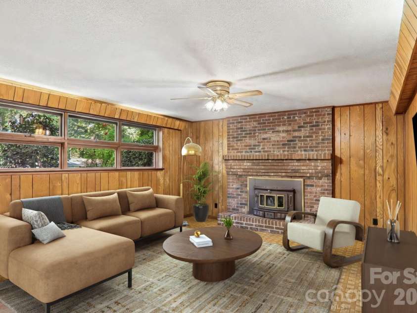 122 Laurel Lane, Etowah, NC 28729.  MLS# CAR4433580, YatesRealty ID 56167. 