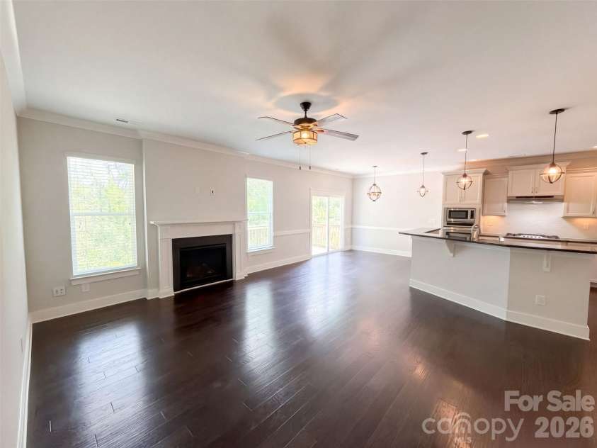 7412 Canova Lane, Charlotte, NC 28278.  MLS# CAR4433706, YatesRealty ID 56168. 