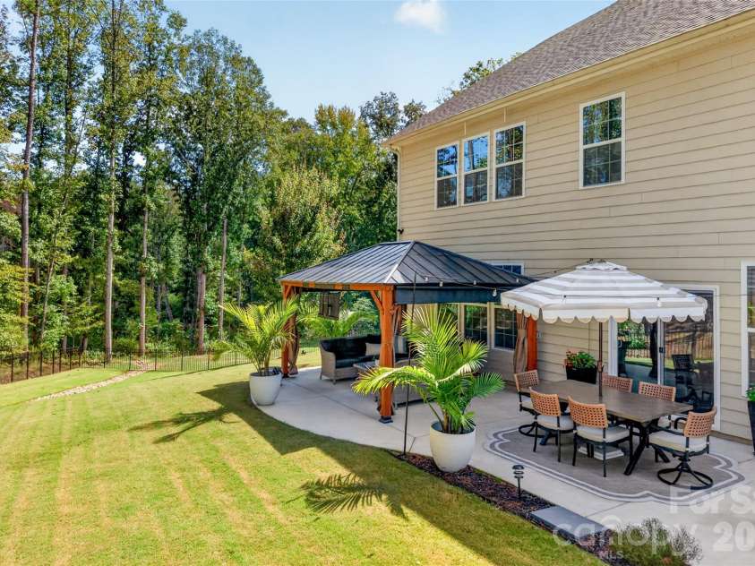 113 Vaughn Court, Troutman, NC 28166.  MLS# CAR4433699, YatesRealty ID 56169. 