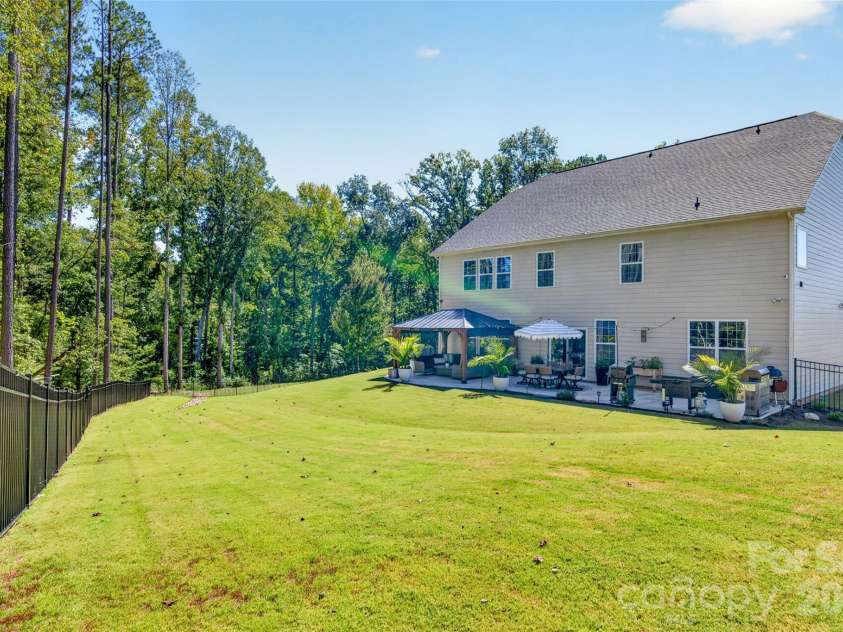 113 Vaughn Court, Troutman, NC 28166.  MLS# CAR4433699, YatesRealty ID 56169. 