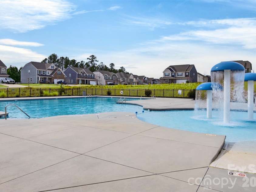 113 Vaughn Court, Troutman, NC 28166.  MLS# CAR4433699, YatesRealty ID 56169. 