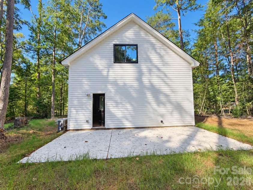 146 Hillcrest Road, New London, NC 28127.  MLS# CAR4432648, YatesRealty ID 56171. 