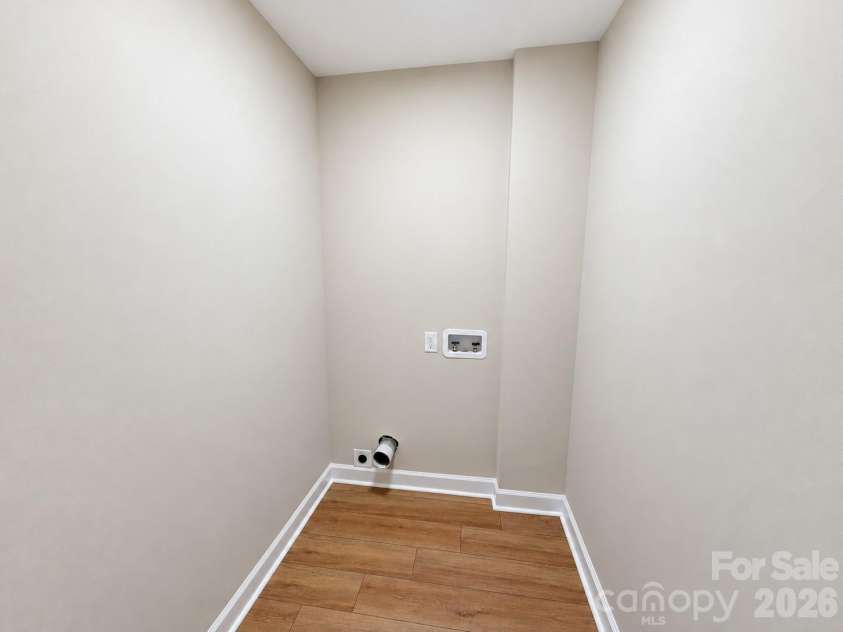 146 Hillcrest Road, New London, NC 28127.  MLS# CAR4432648, YatesRealty ID 56171. Laundry Room