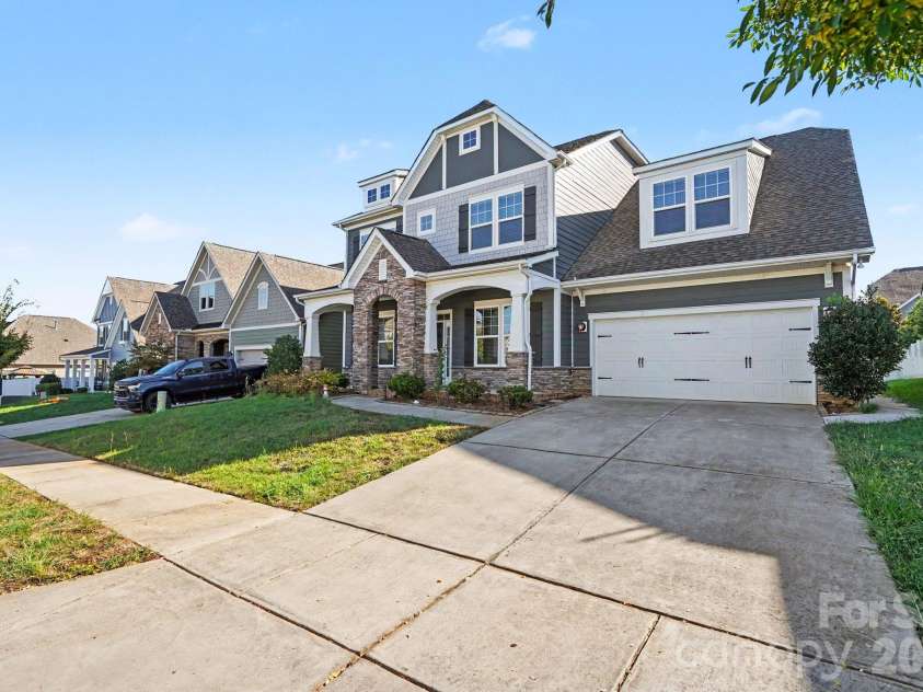 1412 Native Diver Lane, Indian Trail, NC 28079.  MLS# CAR4431558, YatesRealty ID 56177. 
