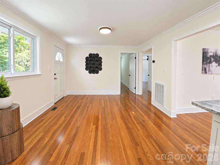 1627 Lakewood Drive, Rock Hill, SC 29732.  MLS# CAR4432089, YatesRealty ID 56179. Dining Area