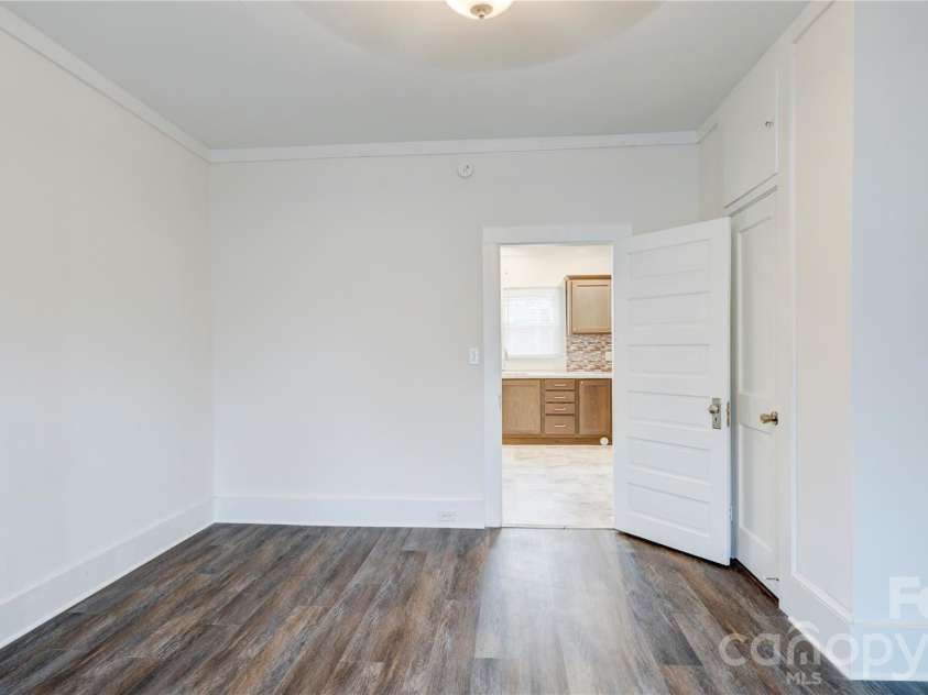 1003 Cannon Boulevard, Kannapolis, NC 28083.  MLS# CAR4326780, YatesRealty ID 5618. 