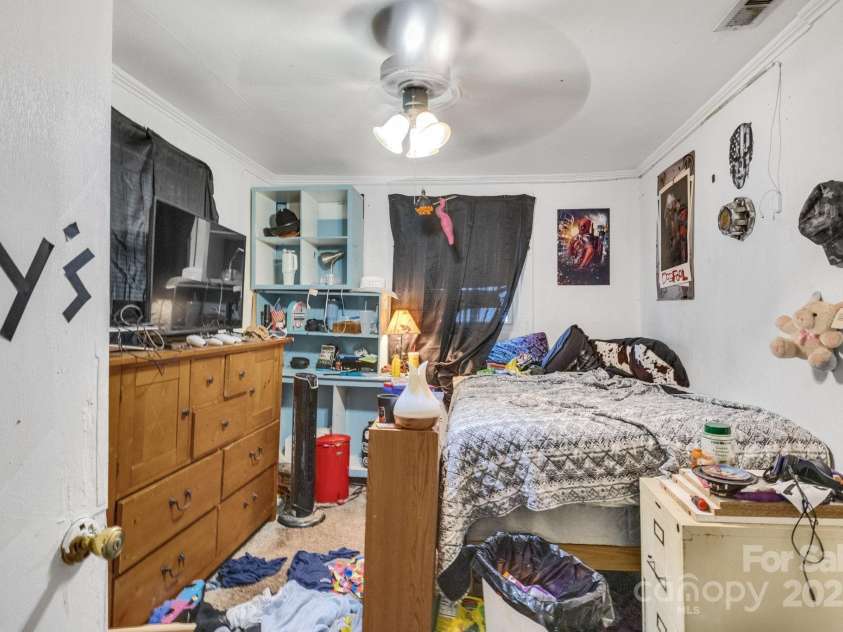 576 Washington Lane, Albemarle, NC 28001.  MLS# CAR4239757, YatesRealty ID 5618. 