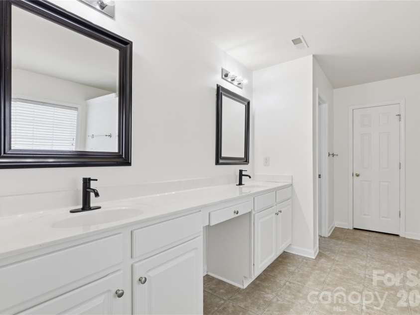 1318 Gambel Drive, Concord, NC 28027.  MLS# CAR4432800, YatesRealty ID 56180. 