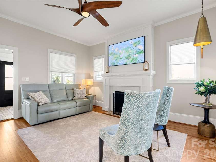 133 Glendale Avenue, Mount Holly, NC 28120.  MLS# CAR4432275, YatesRealty ID 56182. 