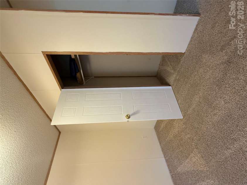 97 Fair Haven Drive, Burnsville, NC 28714.  MLS# CAR4433104, YatesRealty ID 56186. 2nd bedroom closet