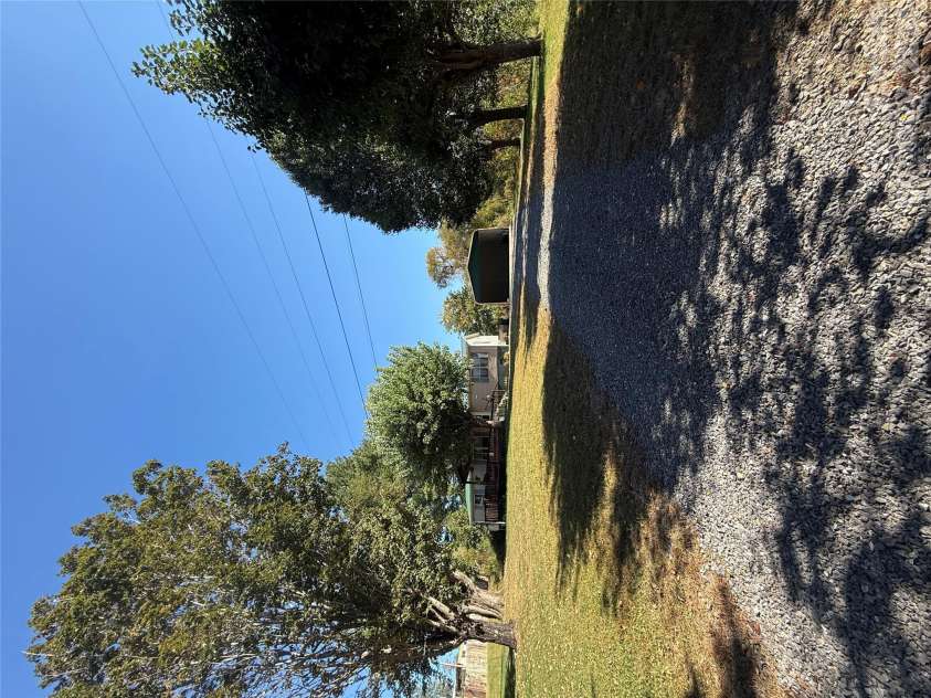 97 Fair Haven Drive, Burnsville, NC 28714.  MLS# CAR4433104, YatesRealty ID 56186. Private driveway