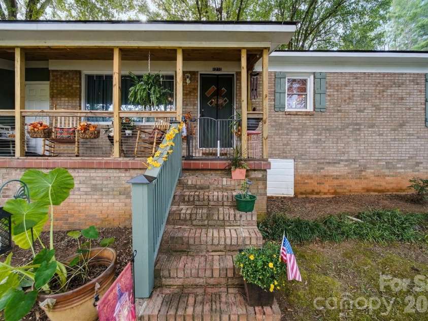 1210 2nd Street, Conover, NC 28613.  MLS# CAR4427774, YatesRealty ID 56191. 