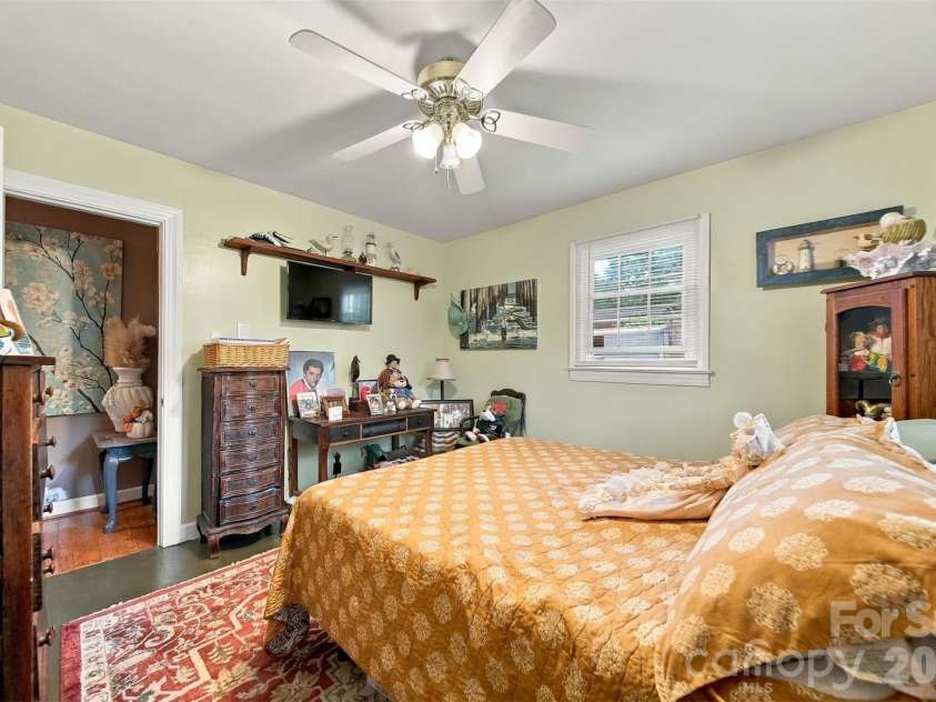1210 2nd Street, Conover, NC 28613.  MLS# CAR4427774, YatesRealty ID 56191. 