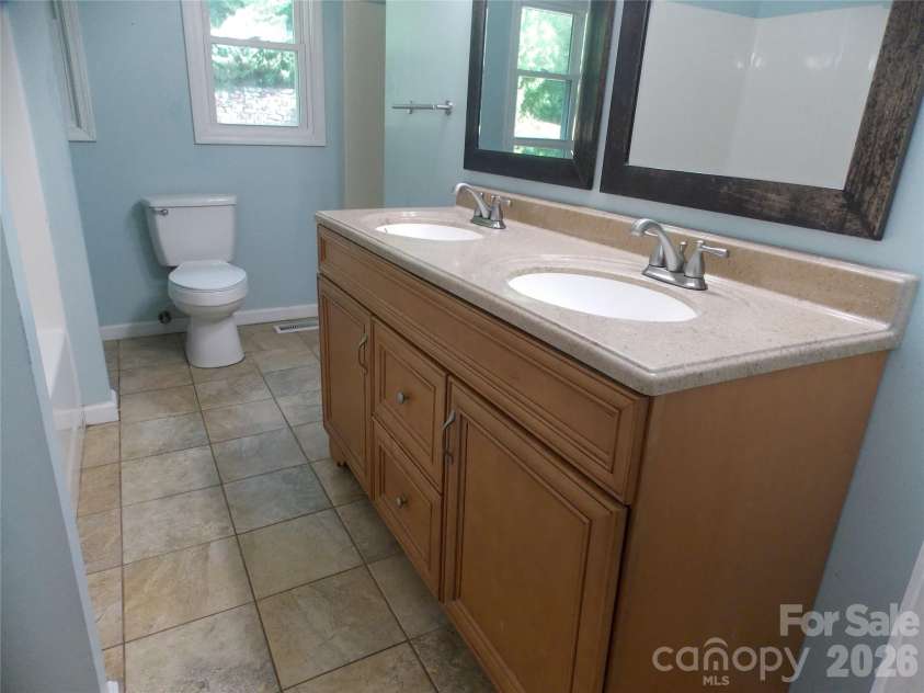 3185 Deerbrook Road, Lenoir, NC 28645.  MLS# CAR4420894, YatesRealty ID 56192. 