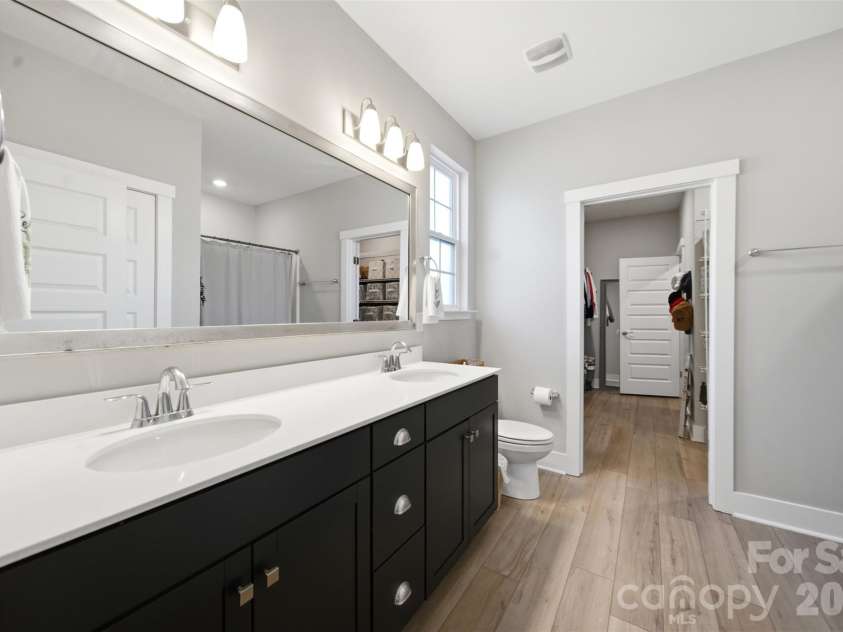 585 Ludlow Lane, Columbia, SC 29229.  MLS# CAR4433677, YatesRealty ID 56194. 