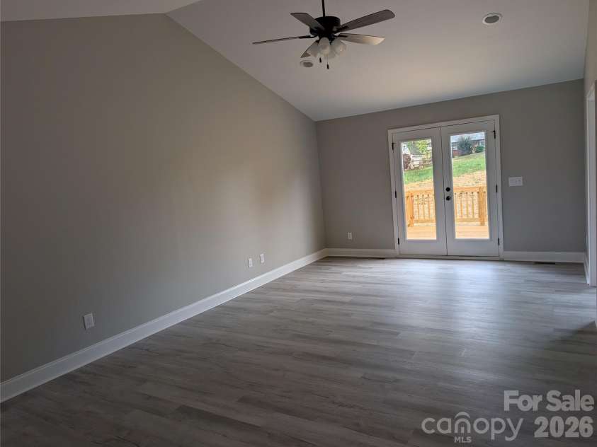 2746 Magnolia Street, Conover, NC 28613.  MLS# CAR4433256, YatesRealty ID 56196. Great Room