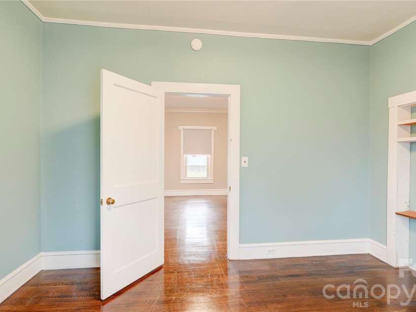 1001 Cannon Boulevard, Kannapolis, NC 28083.  MLS# CAR4326796, YatesRealty ID 5620. 