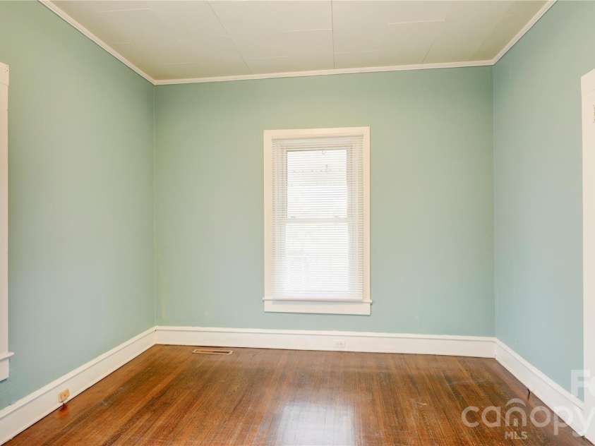 1001 Cannon Boulevard, Kannapolis, NC 28083.  MLS# CAR4326796, YatesRealty ID 5620. 