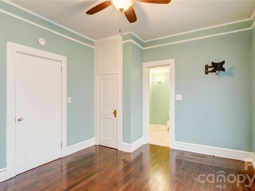 1001 Cannon Boulevard, Kannapolis, NC 28083.  MLS# CAR4326796, YatesRealty ID 5620. 