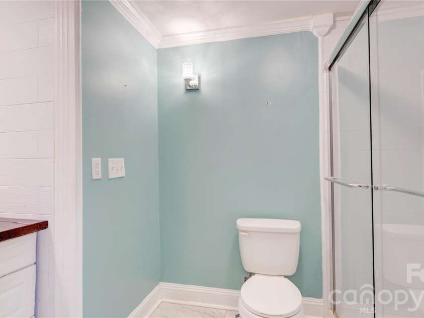 1001 Cannon Boulevard, Kannapolis, NC 28083.  MLS# CAR4326796, YatesRealty ID 5620. 