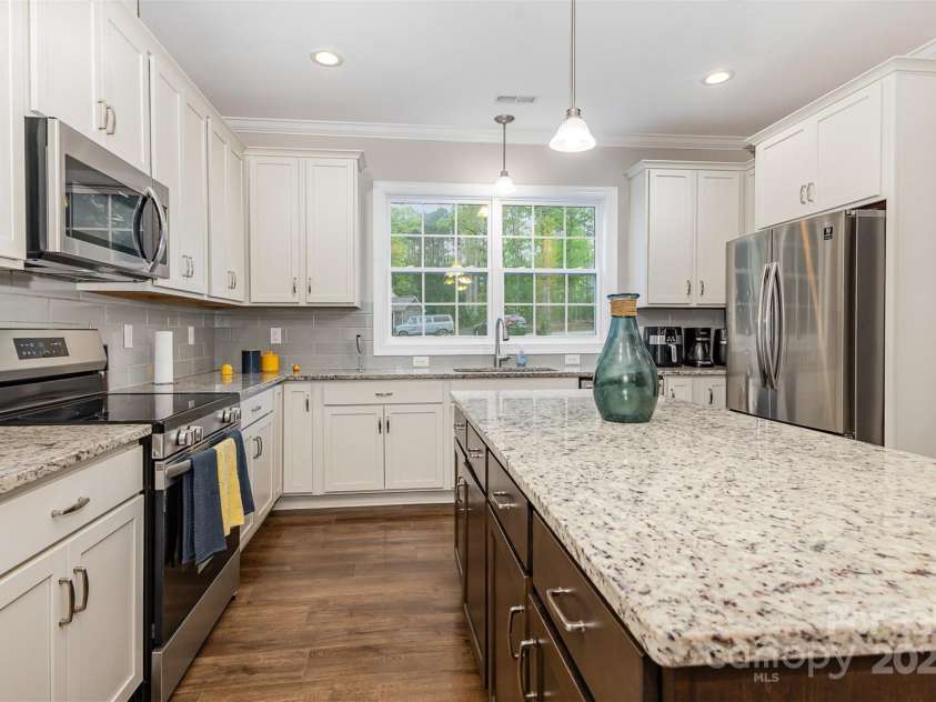 1027 Williamston Drive, Marshville, NC 28103.  MLS# CAR4242239, YatesRealty ID 5620. 