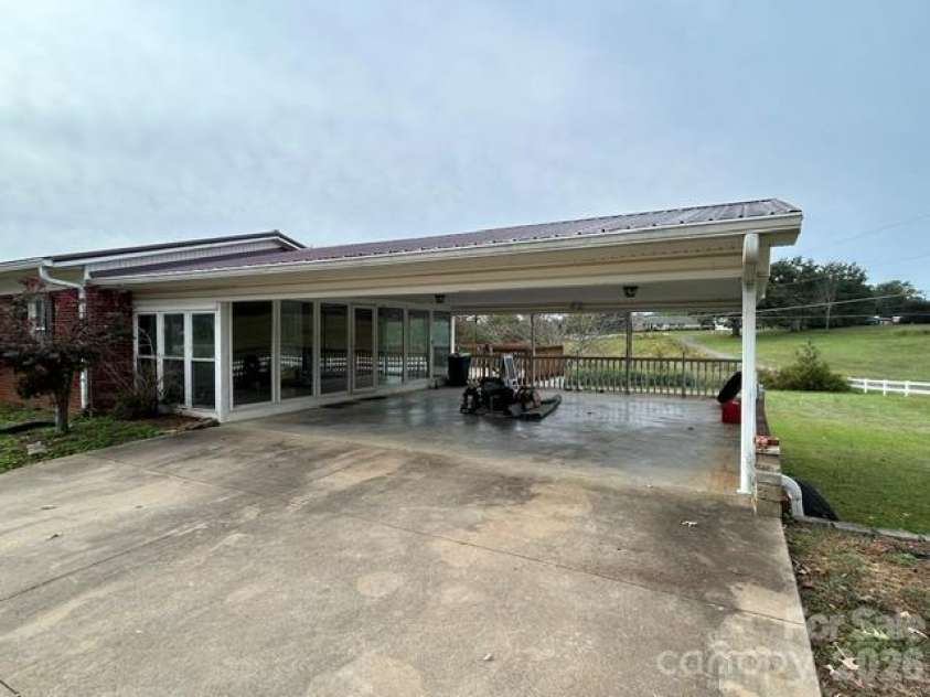 292 Old Henrietta Road, Forest City, NC 28043.  MLS# CAR4432146, YatesRealty ID 56201. 